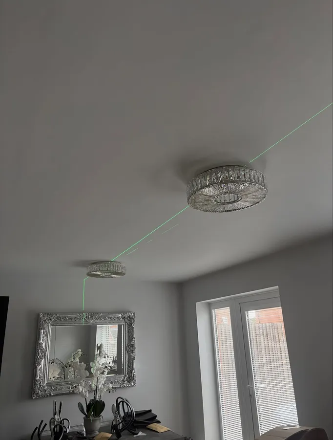 New-build fittings, centred with a laser, photo 2